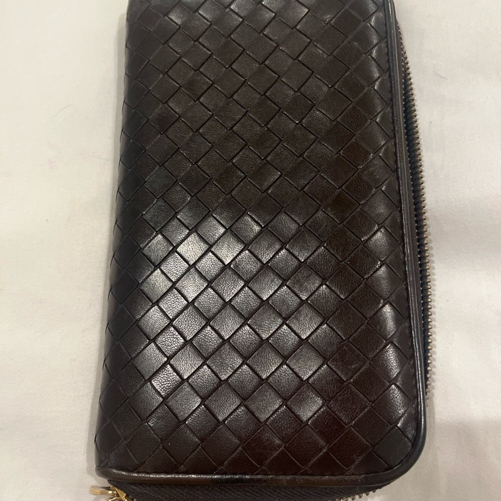 Bottega Veneta Intrecciato Large Zip Around Wallet Espresso Brown